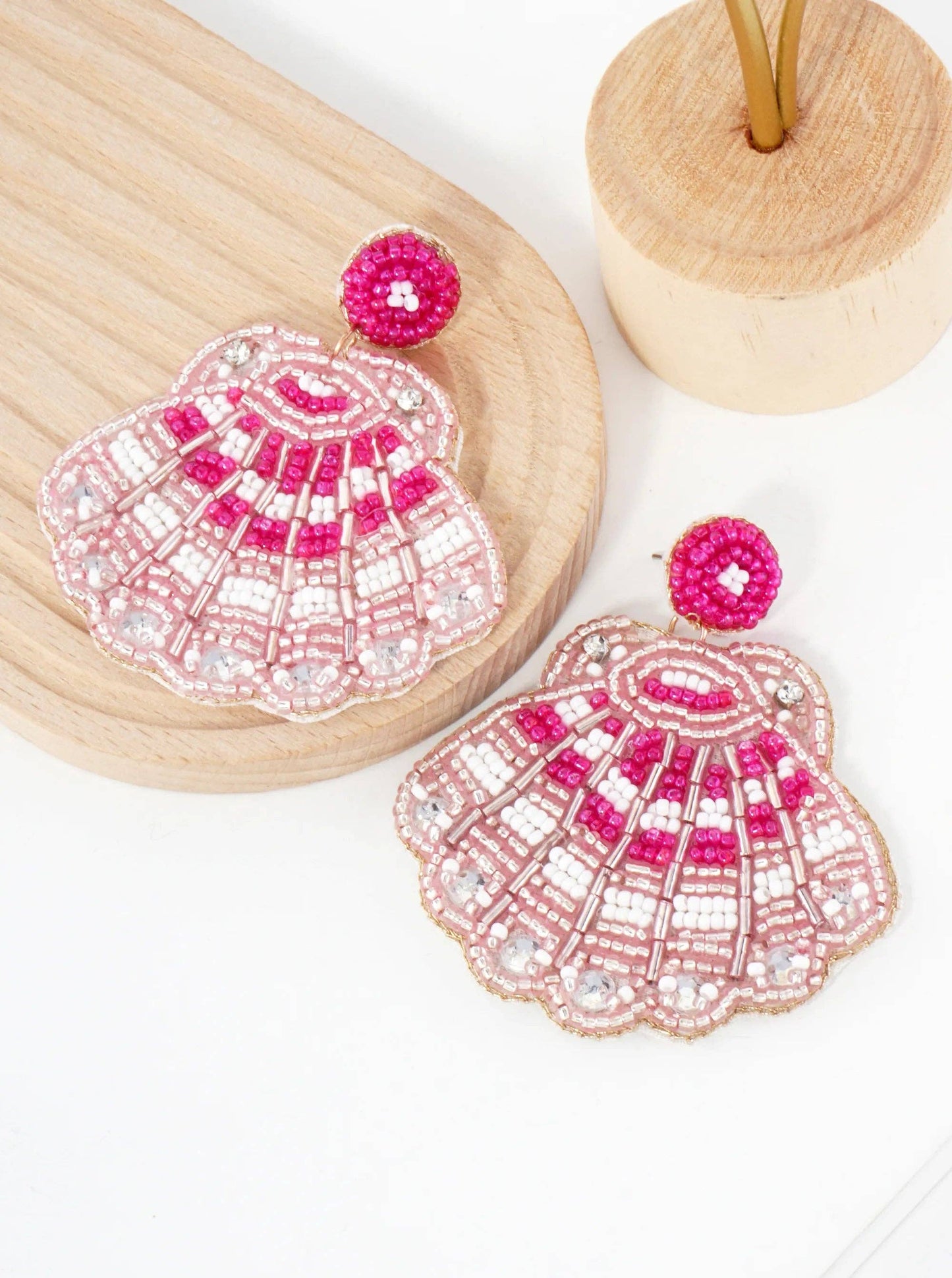 Sea-Life-Theme Glass-Beaded Shell Statement Earrings