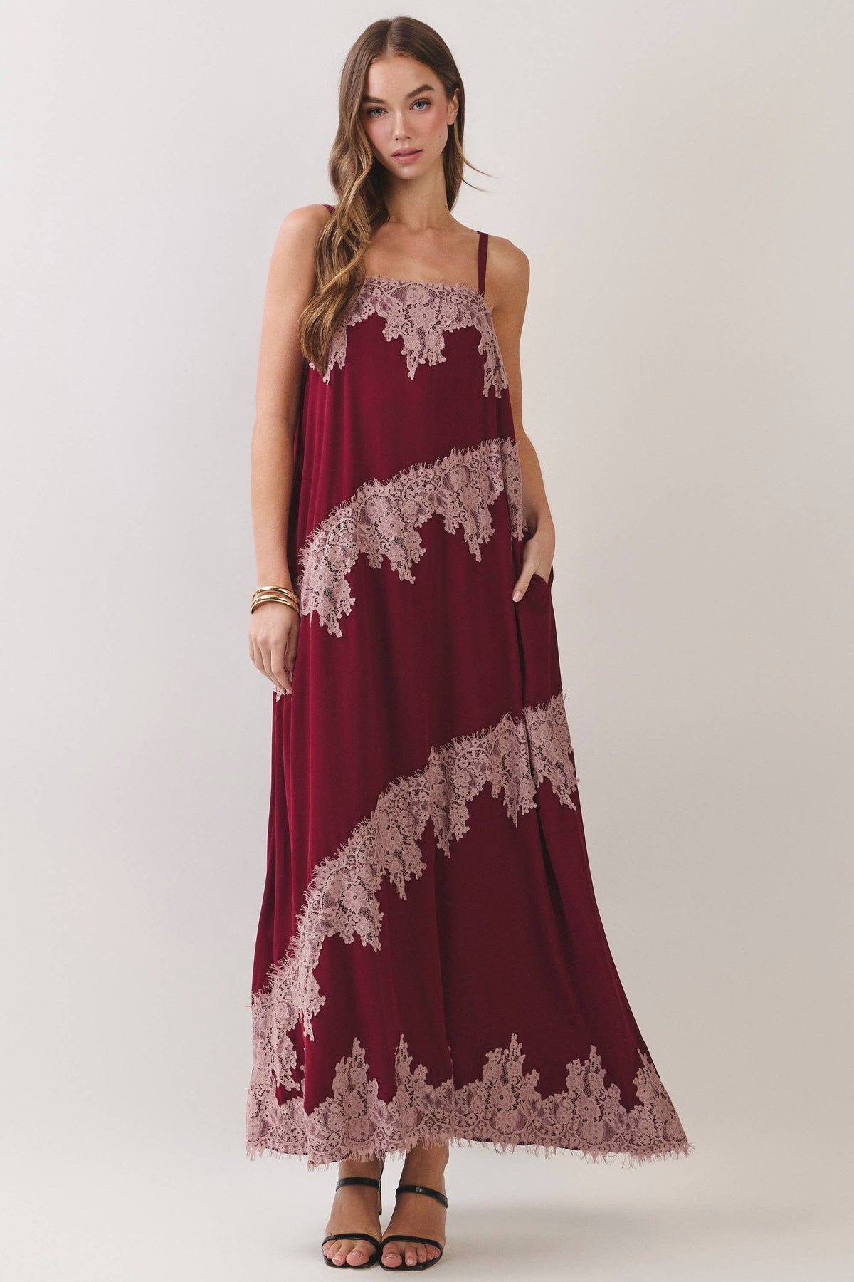 Contrast Lace Trim Detail Maxi Dress