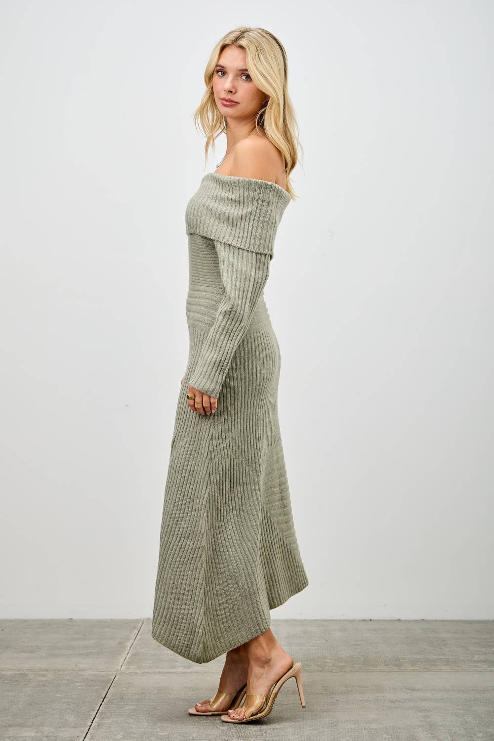 OFF SHOULDER SWEATER MIDI DRESS