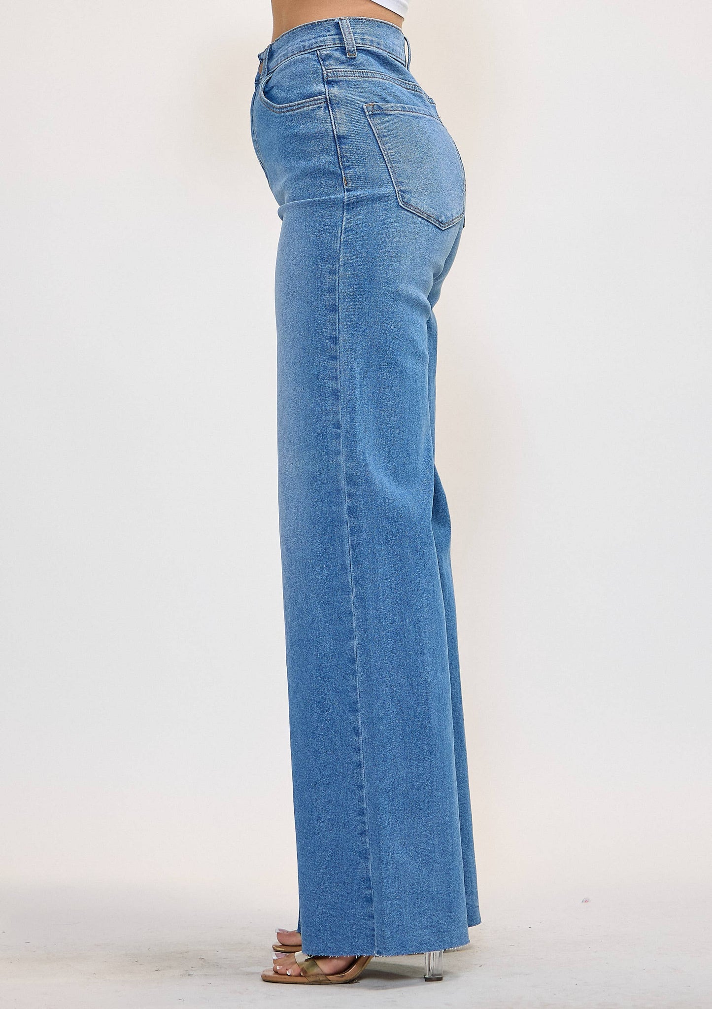 Wide-Leg Jeans