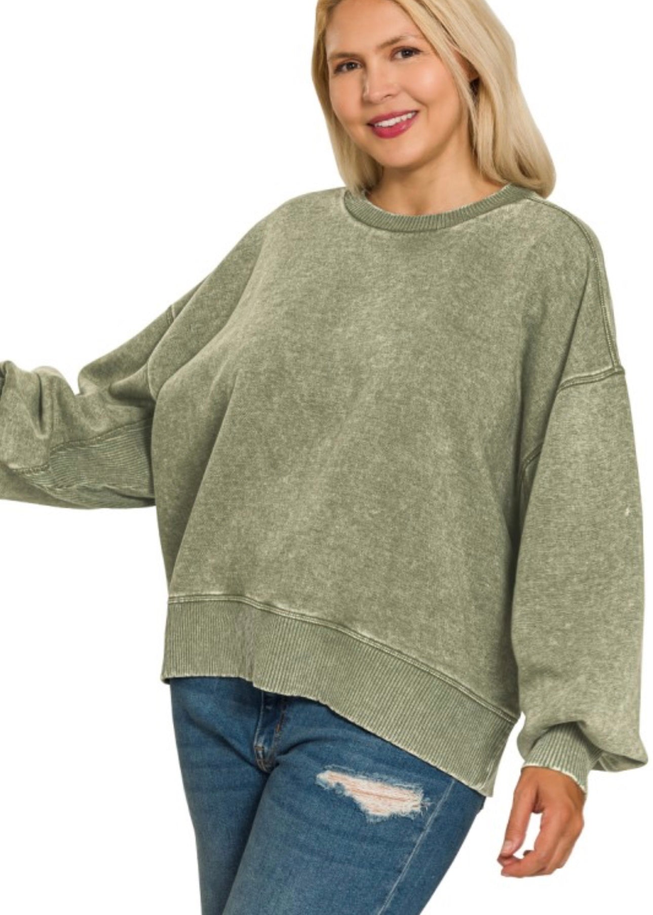 Curvy acid wash pullover