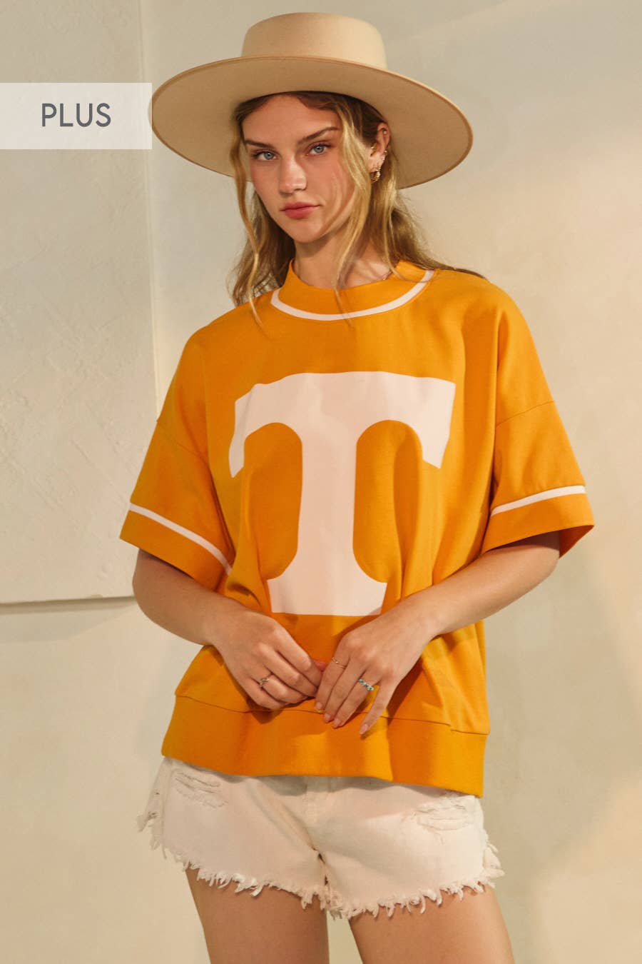 Tennessee | Plus Game Day Short-Sleeve Sweatshirt