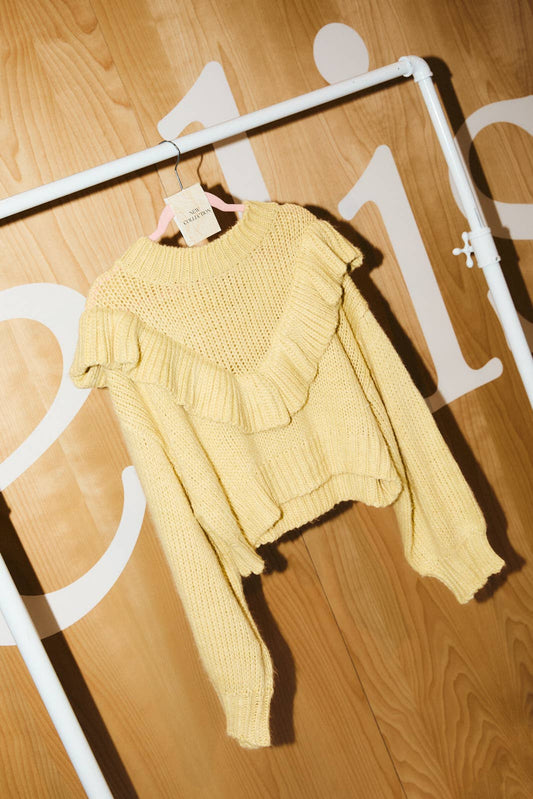 RUFFLE DETAIL SWEATER CROP TOP