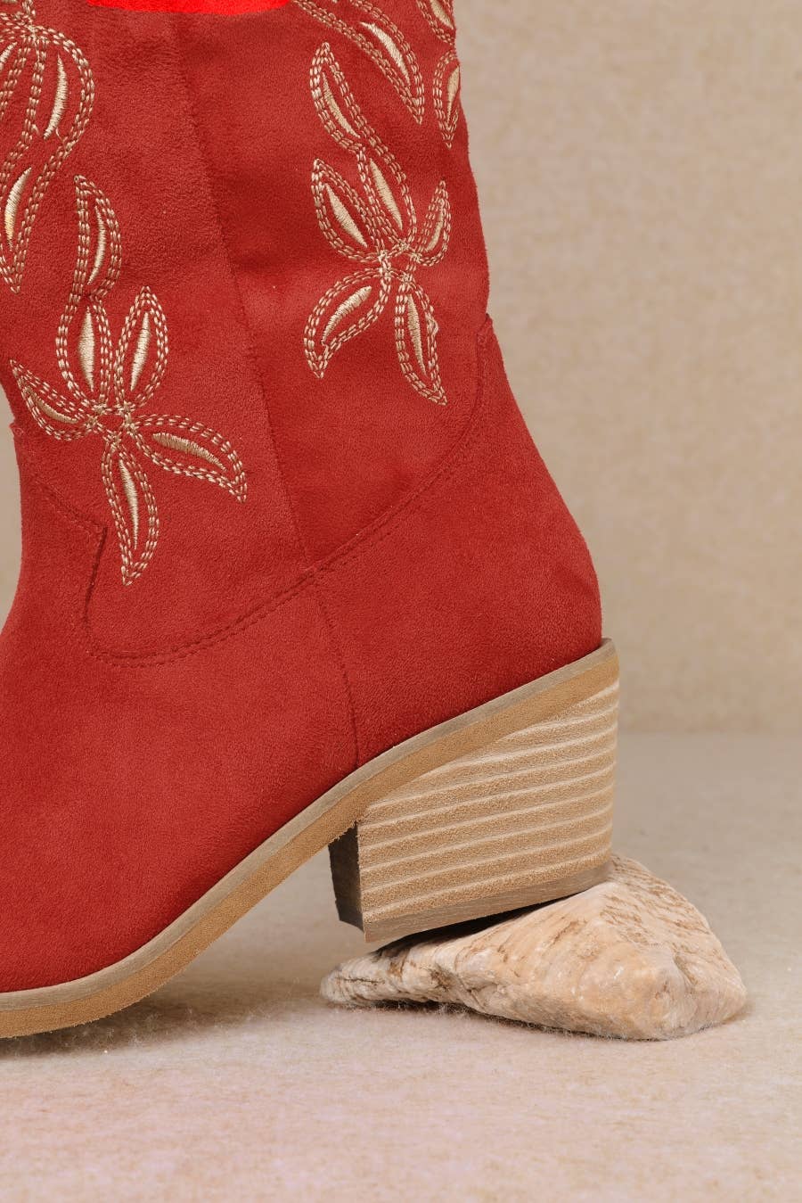 ENORA LEAVES EMBROIDERY WESTERN TALL COWBOY BOOTS