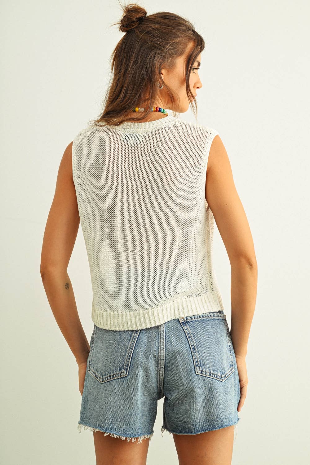 SLEEVELESS KNITTED TOP