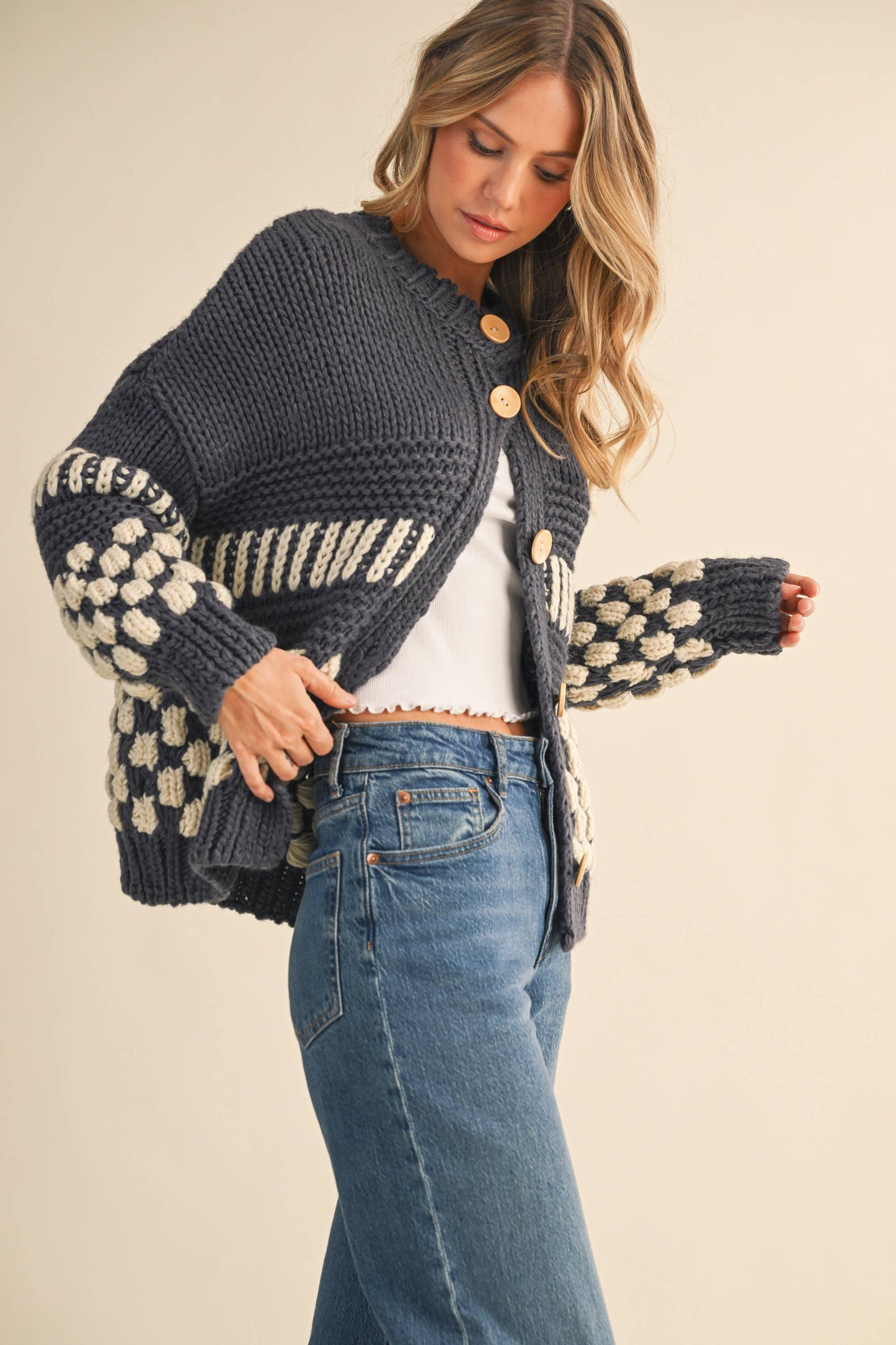 checkered pattern chunky knit cardigan