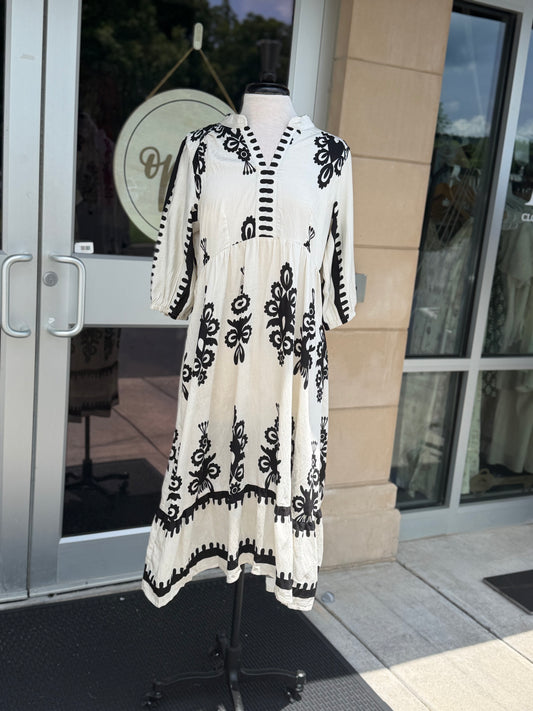 Two Tone Abstract V-neck Midi Dress