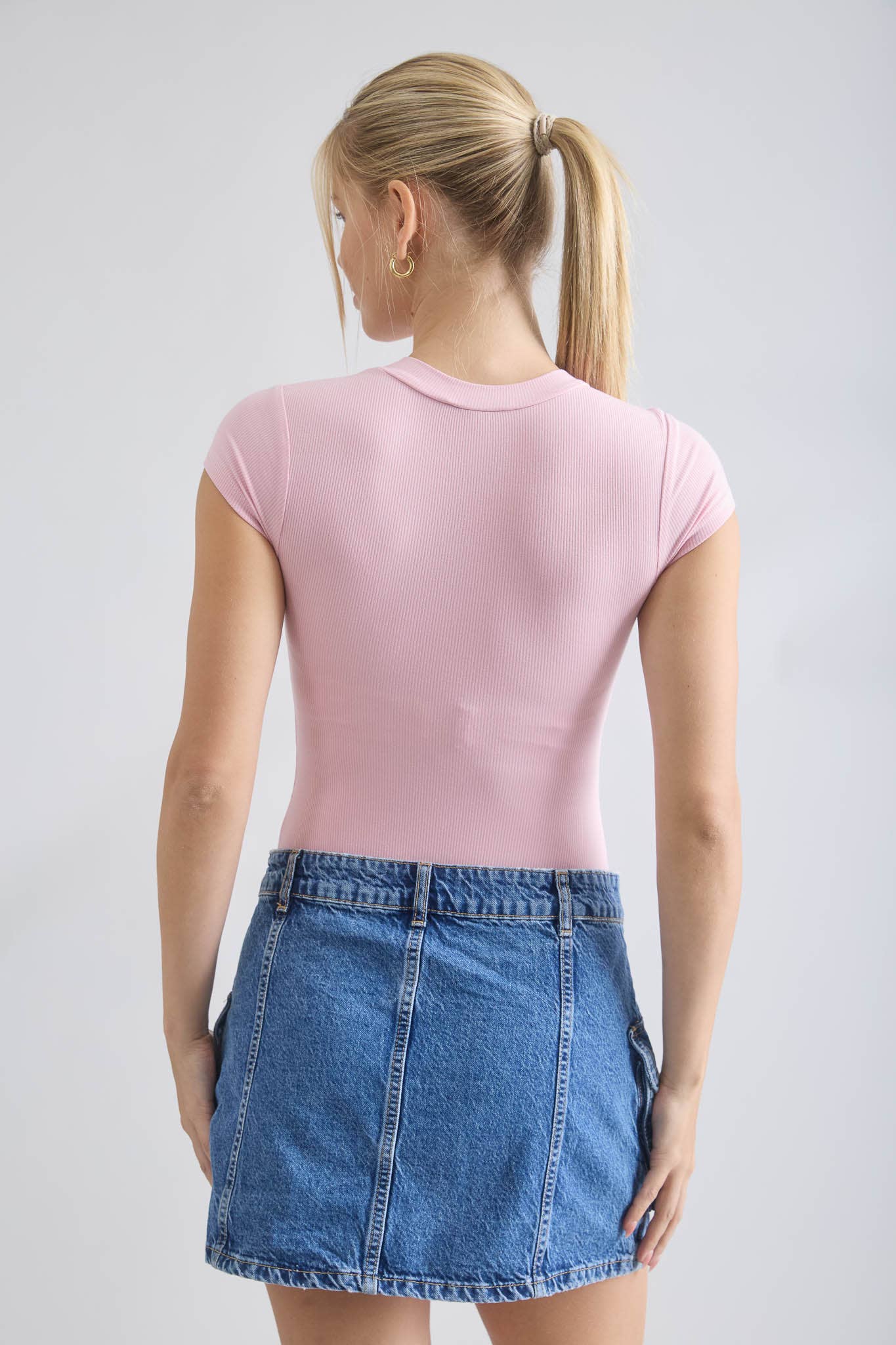 Round Neck Short Sleeve Knit Bodysuit