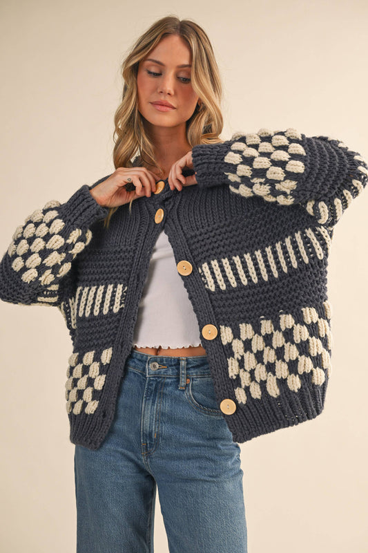 checkered pattern chunky knit cardigan