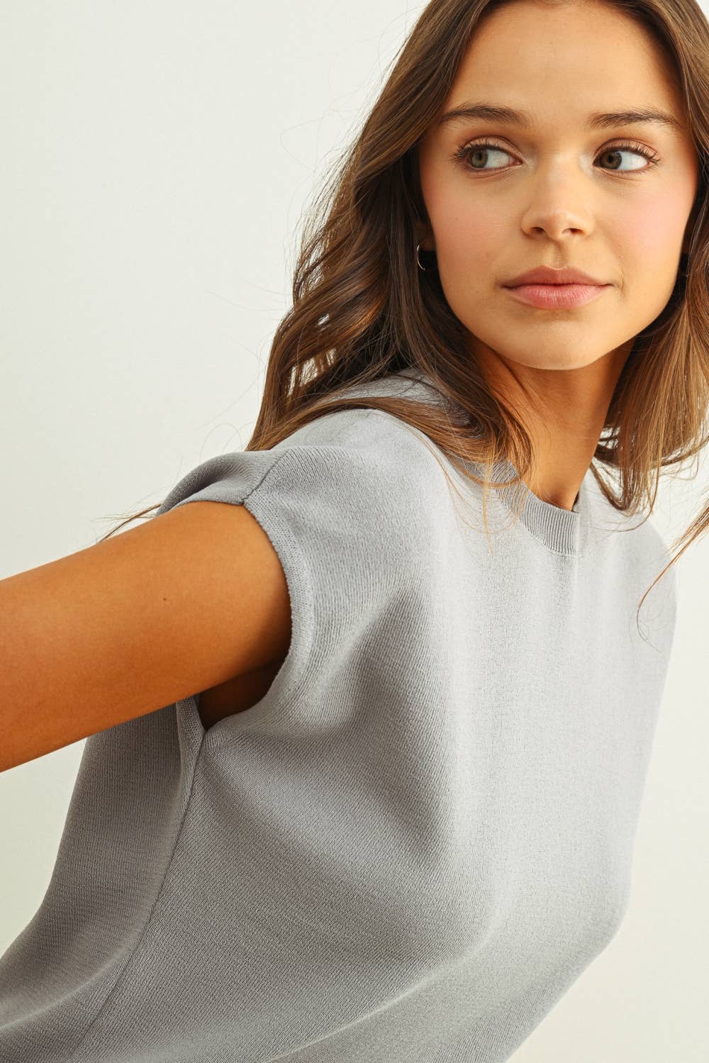 Round Neck Cap Short Sleeve Knit Top