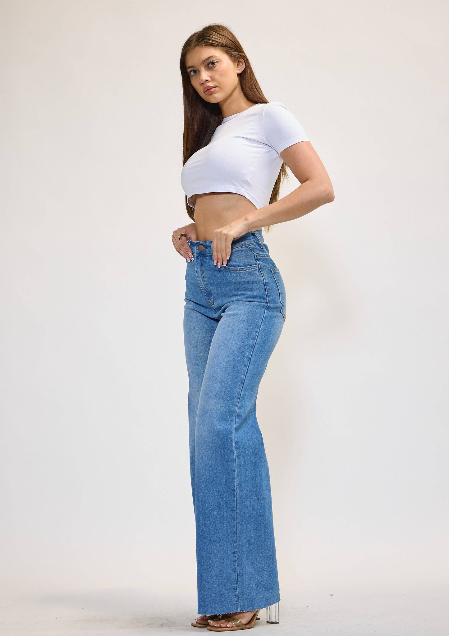 Wide-Leg Jeans