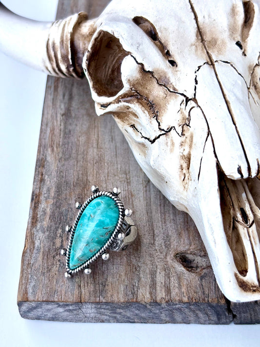 Western teardrop ring