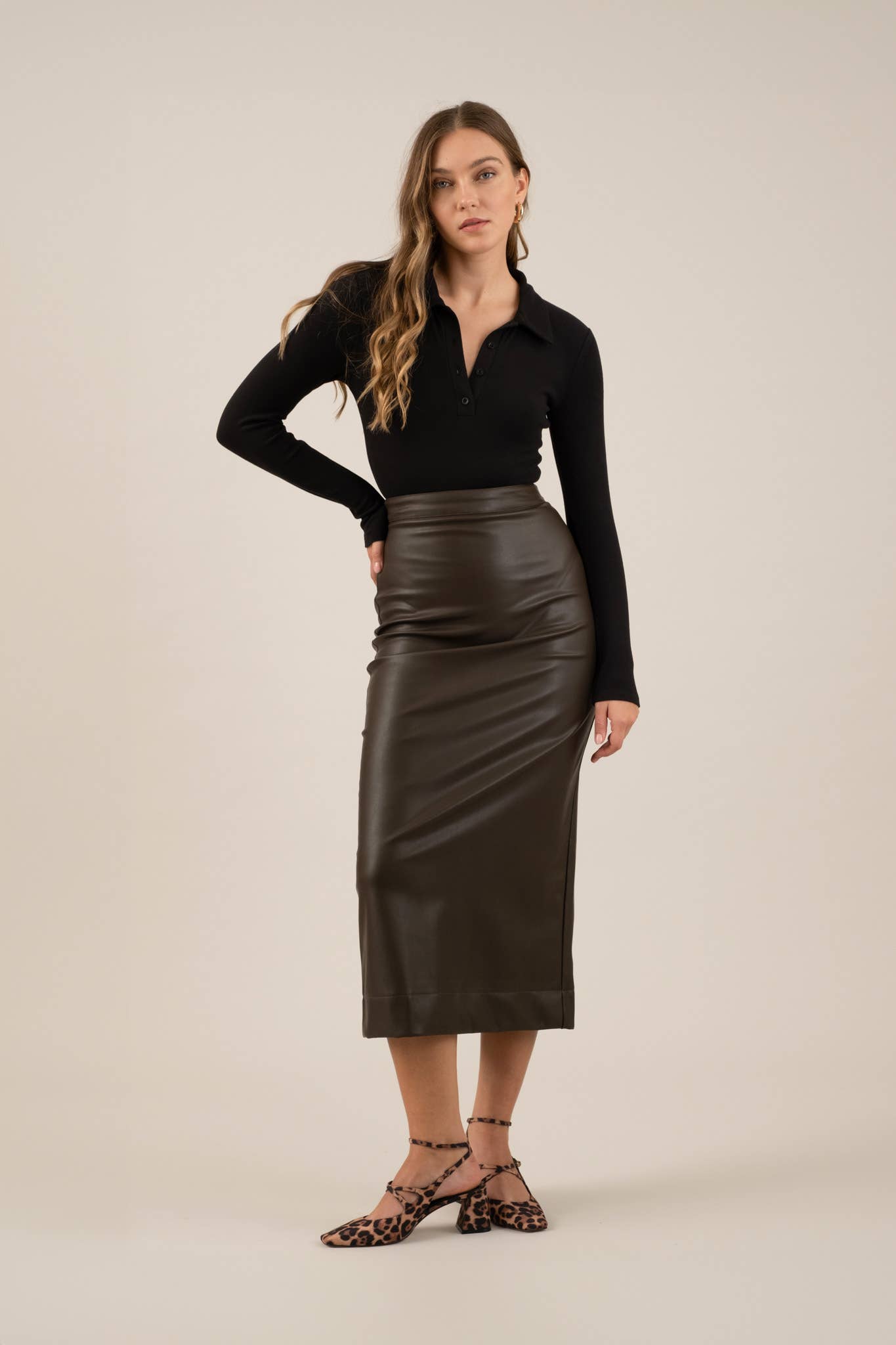 SOLID COLLARED LONG SLEEVE BODYSUIT