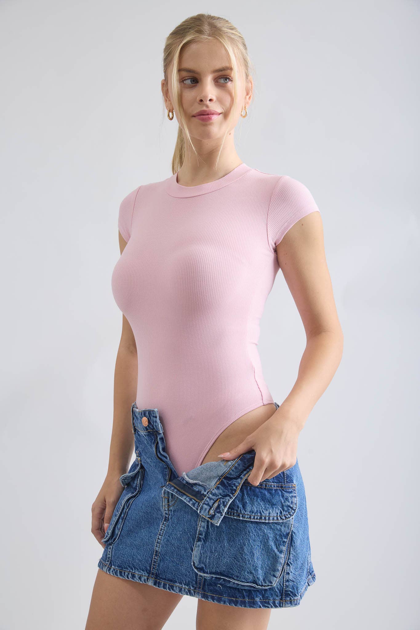 Round Neck Short Sleeve Knit Bodysuit