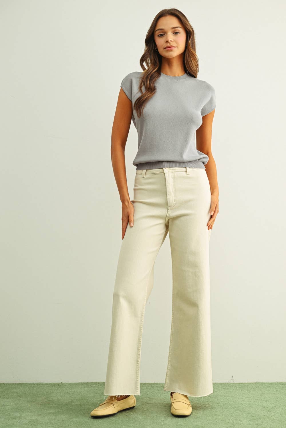 Round Neck Cap Short Sleeve Knit Top