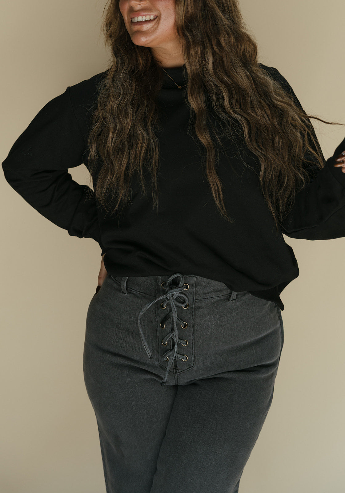 lace-up front detail stretched pants