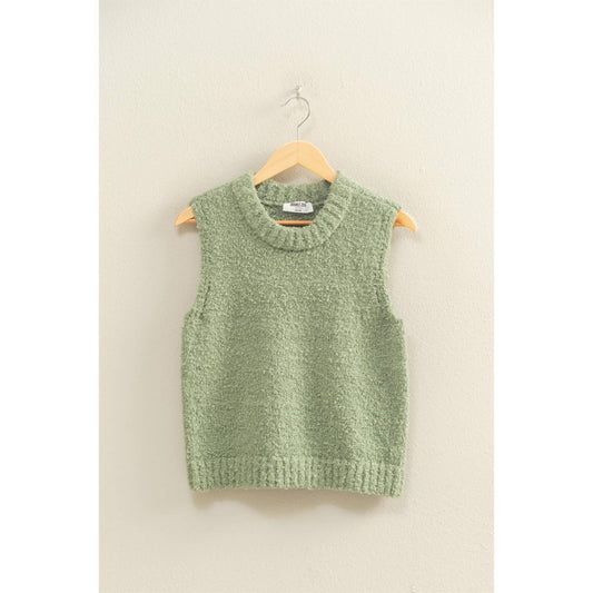 crew neck sleeveless sweater