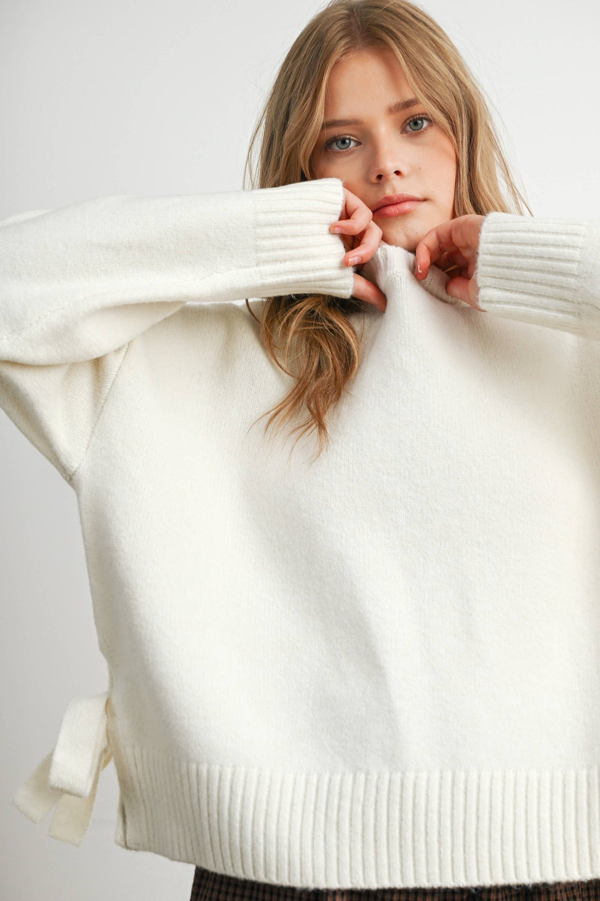 Tie Split-Hem Crewneck Long Sleeve Top