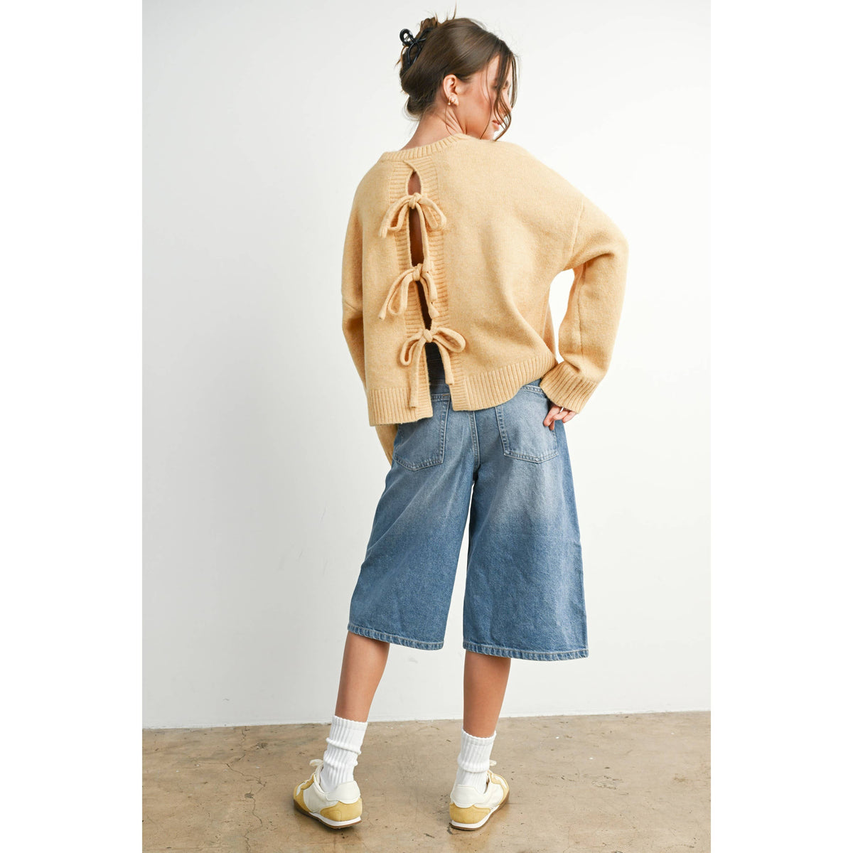 Tie-back Sweater
