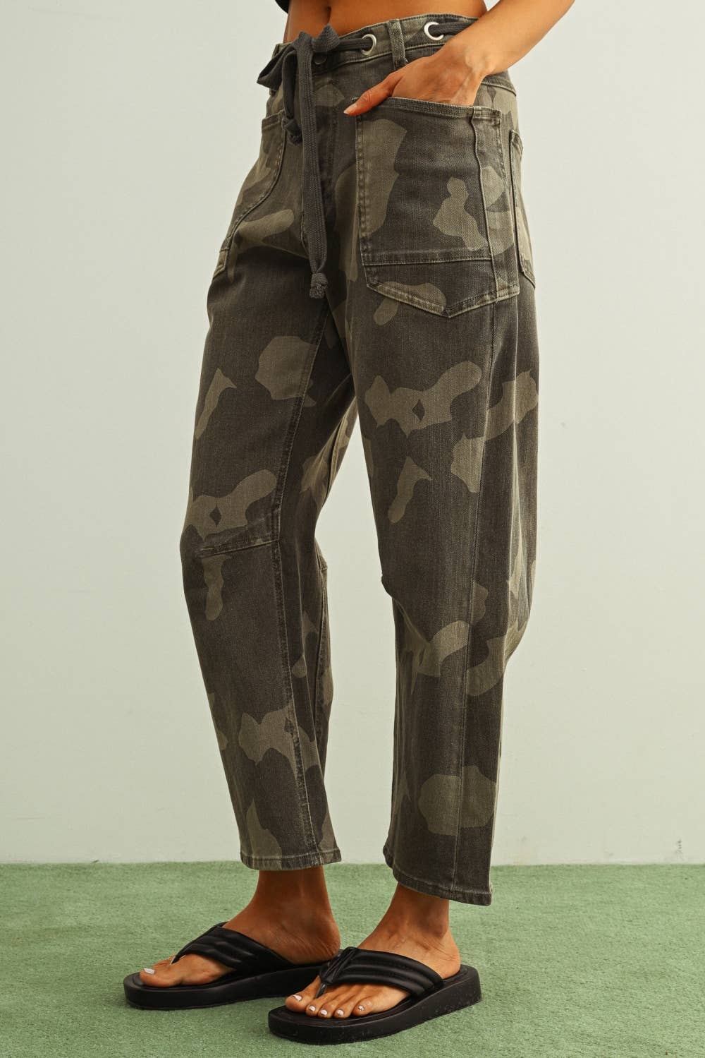 Camouflage Barrel Leg Belt Pants (Miou Muse)