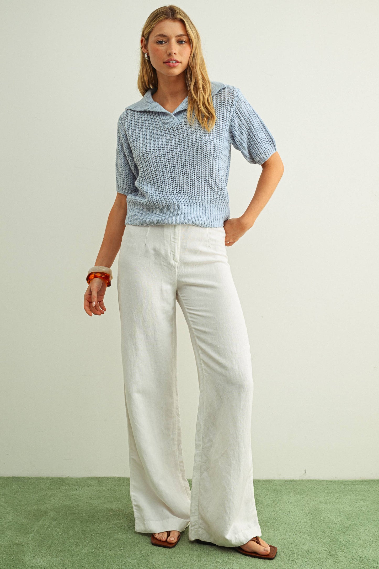 COLLARED SHORT SLEEVE KNITTED TOP